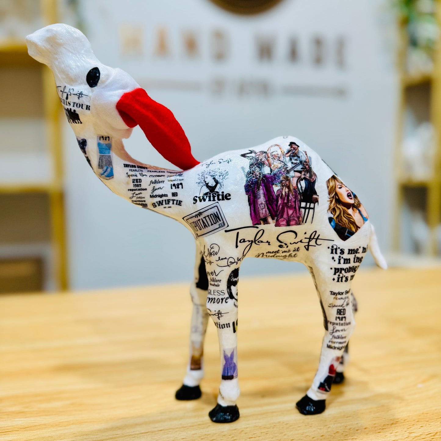 Customized Camel for a Taylor Swift Fan