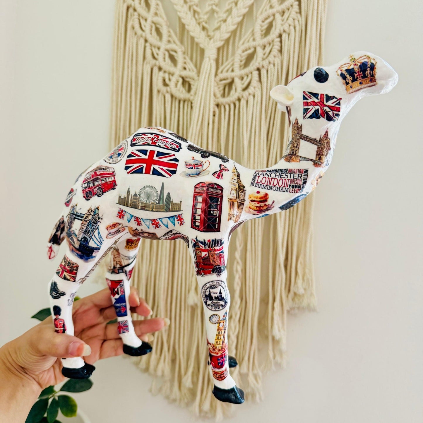 Handmade UK Theme Camel – Personalized British Souvenir Gift | London & Union Jack Inspired Décor from Dubai