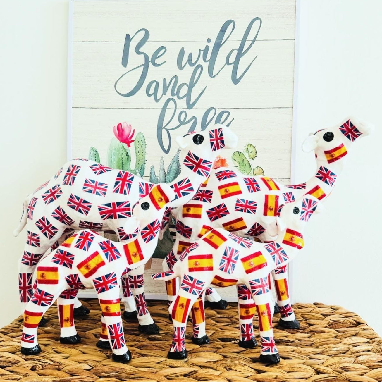 Customized Handmade Camels with Your Country Flag – A Unique Souvenir & Gift