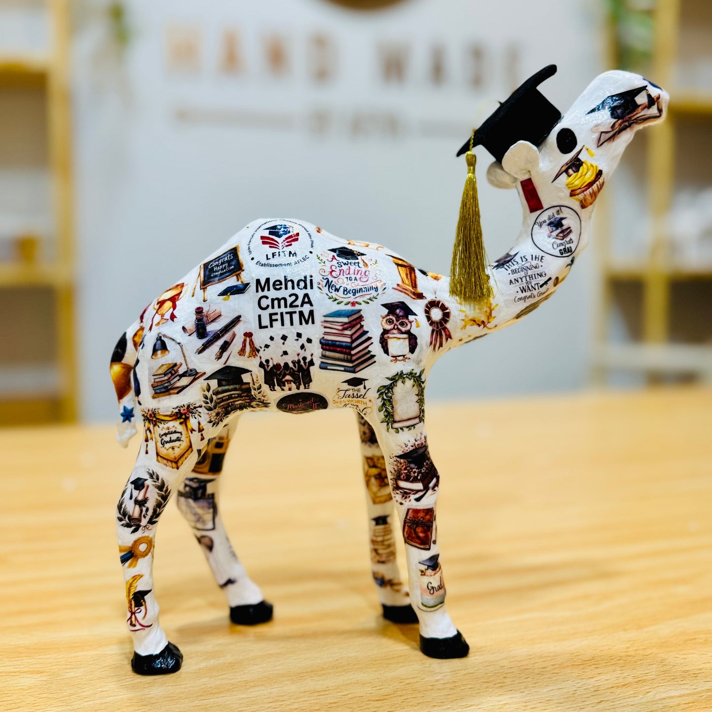 Handmade Graduation Camel – Personalized with Graduation Hat, University & School #2