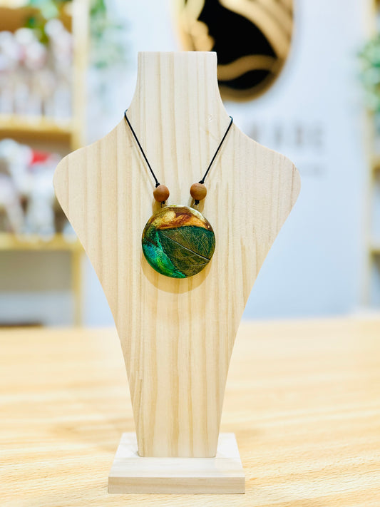 Hand painted clay Pendant Ornament #9 Leaf