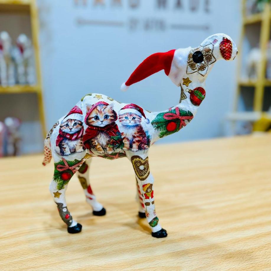 Handmade Camel with Cats in Christmas Vibe - Christmas Decoration & Gift